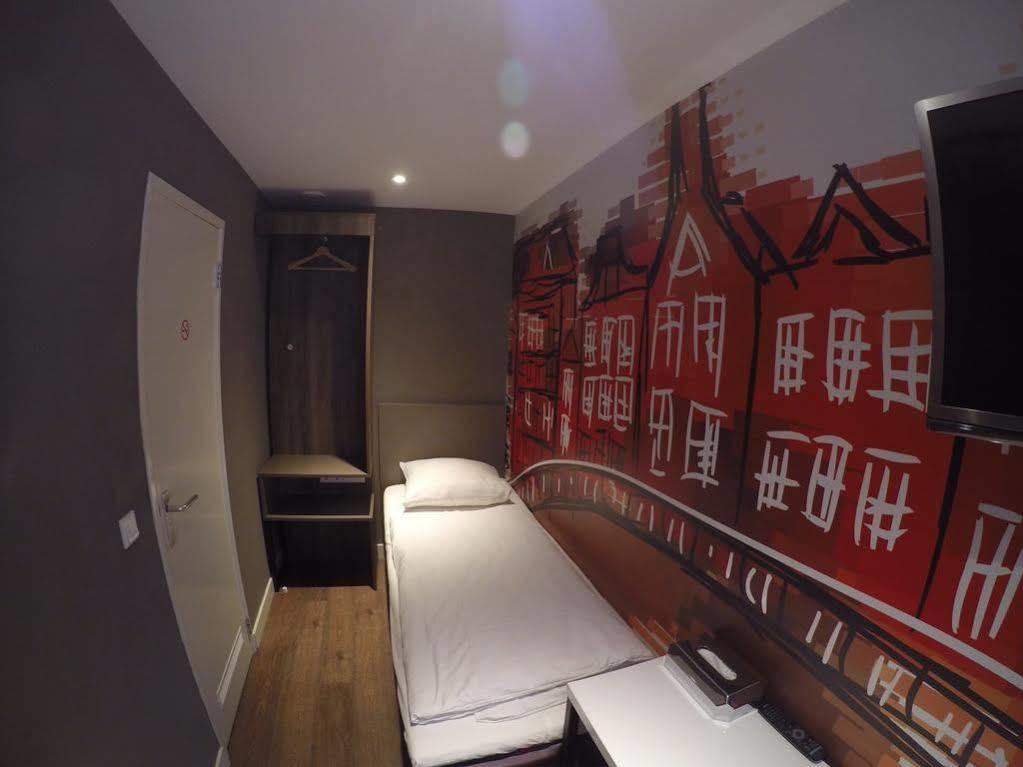 The Old Nickel Hotel Amsterdam Exterior photo